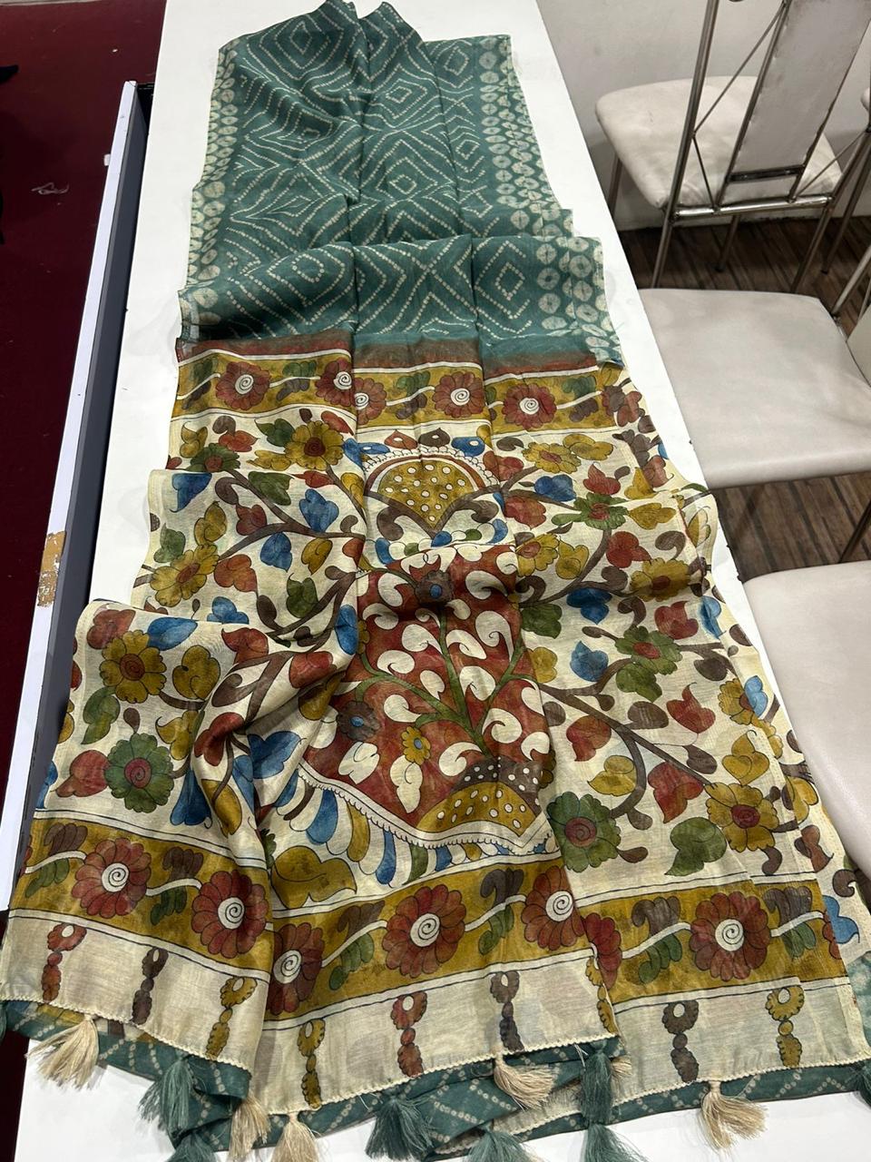 Premium Linen Saree, Beautiful Digital Print with Bandhani motifs all over, Elegant Kalamkari Pallu