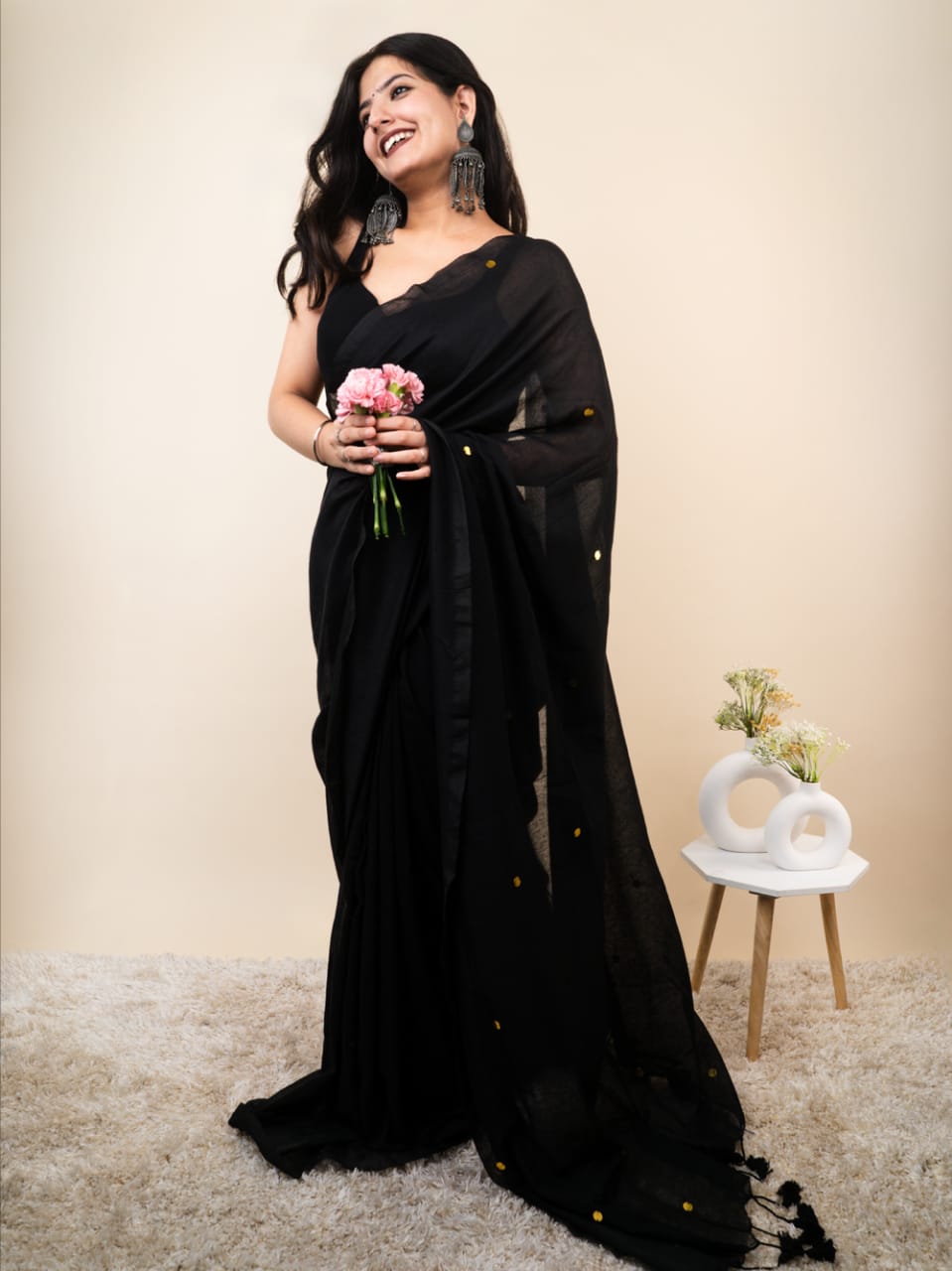 Khadi Cotton Saree with Mirror Work – A Touch of Elegance and Tradition