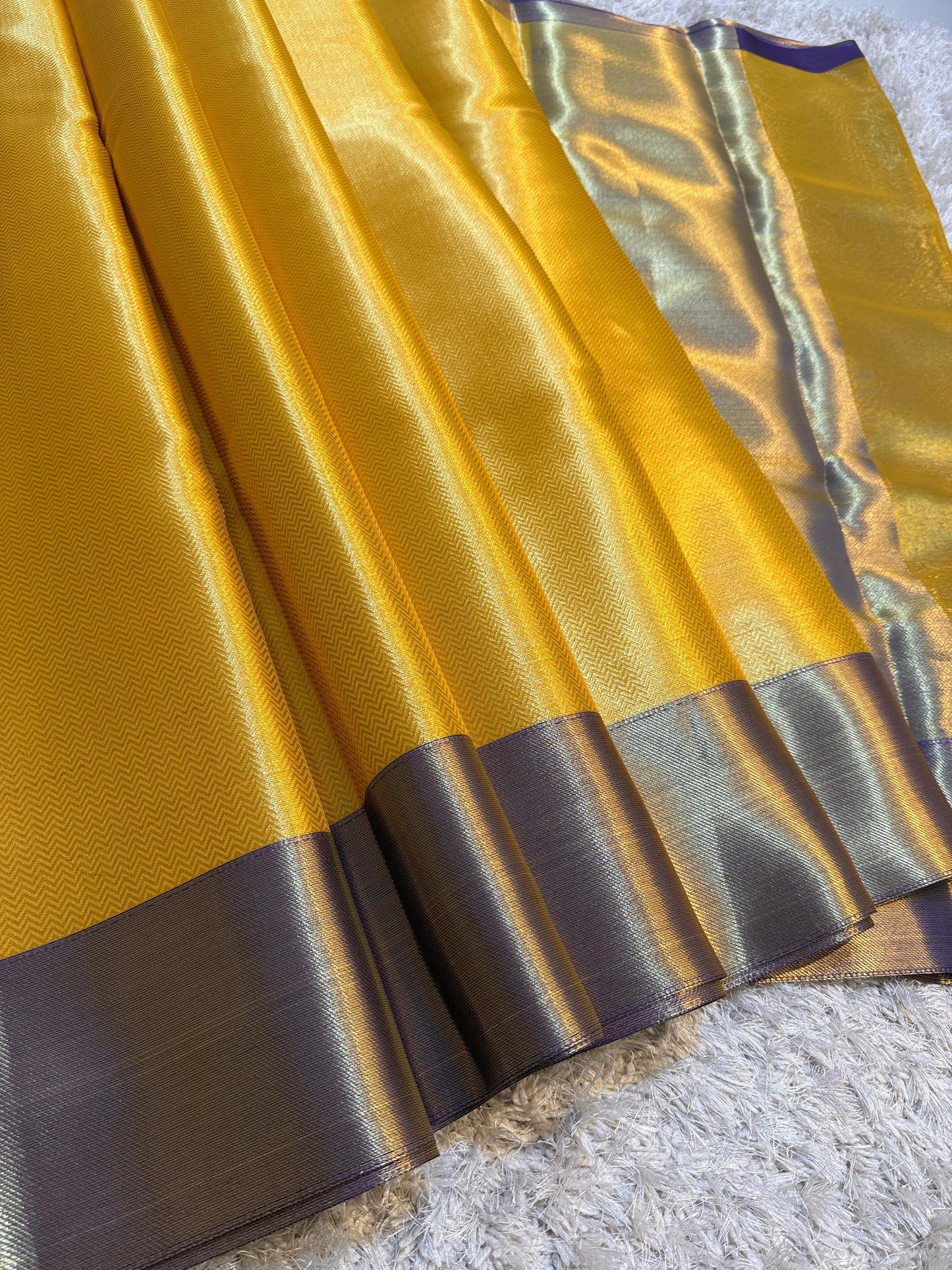 Banarasi Tissue Brocade Tanchui Soft Silk Saree, Allover Gold Zari Weaving